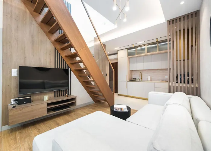 Golden Sands Prostywynajem Rooftop Terrace And Parking Apartamento